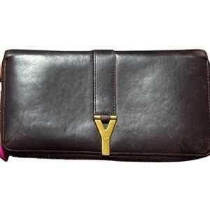 Saint Laurent Leather Continental
Wallet - Burgundy Wallet